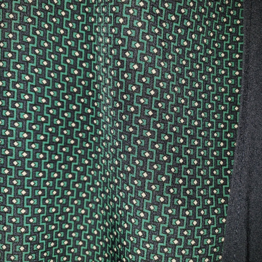 3/$15 Ann Taylor Split Back Blouse - Picture 3 of 6